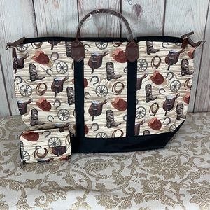 🤠Western weekender bag with matching wallet!